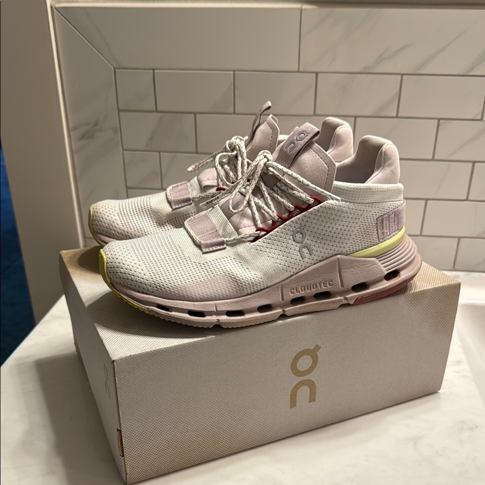 On Running Women's Sneakers - White and Pink